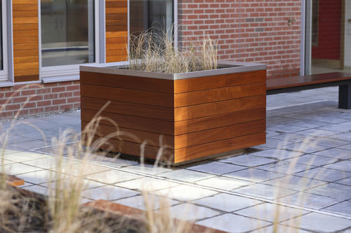 Edelstahl-Pflanzkübel - S39 - Omos Ltd. - galvanisiertem Stahl / Holz / quadratisch