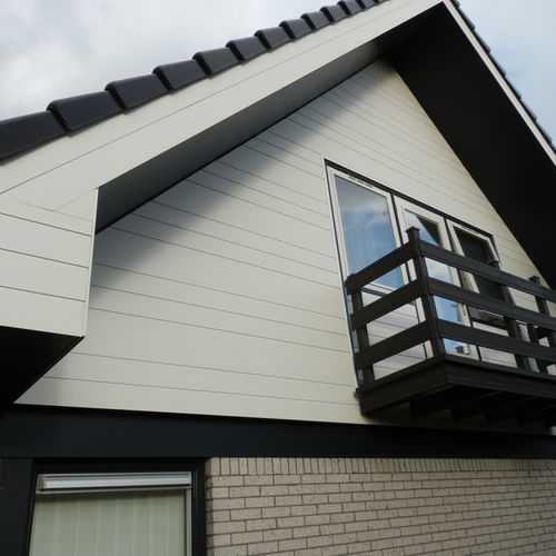 Paneel-Fassadenverkleidung - ROCKPANEL LINES² - Rockwool B.V. / Rockpanel - Lamellen / Folie / Verbundwerkstoff