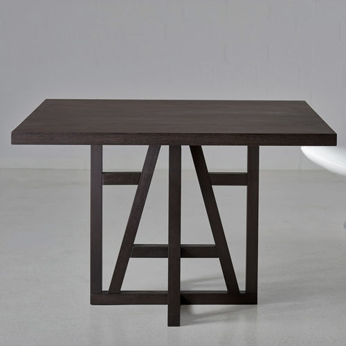 Quadratischer Esstisch - FACHWERK  - vitamin design - modern / Eiche / Massivholz
