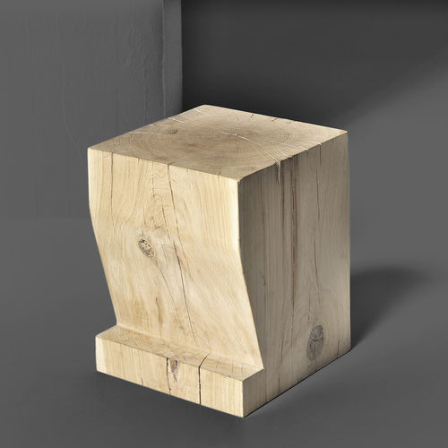 Moderner Hocker - PFEIFE - vitamin design - Eiche / geöltes Holz / Gestell aus Eiche