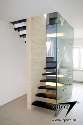 Halbgewendelte Treppe - LILIA 1 - GROT - Holzstufen / mit Metallstruktur / modern