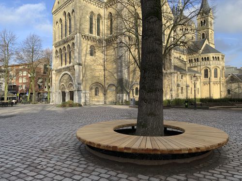 Moderne Bank für den öffentlichen Raum - ROER - ANAE street furniture - Holz / pulverbeschichteter Stahl / mit Rückenlehne