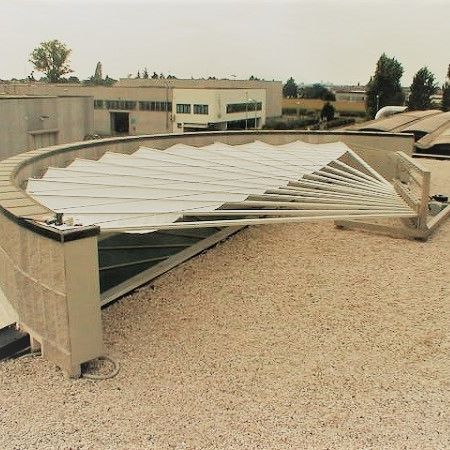Aluminium-Sonnenschutzlamelle - Solaris Tende srl - für Fassaden / für Fenster / horizontal