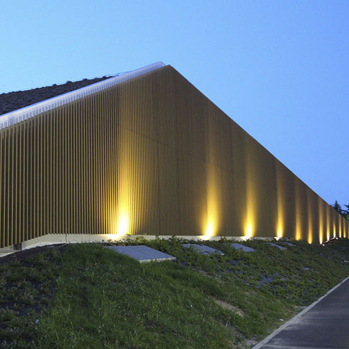 Verbundwerkstoff-Fassadensystem - Tecnodeck - Holz / Aluminium