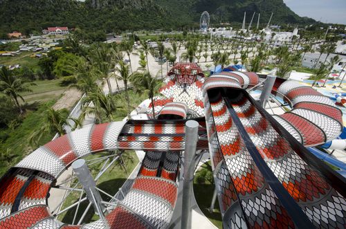 Drehende Rutsche - KING COBRA - Polin Waterparks - für Aquapark / rohrförmig