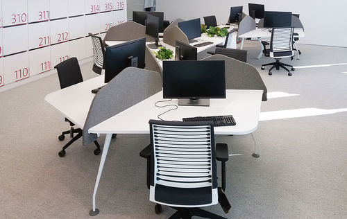 Schreibtisch für Open Space - CELL - Dynamobel - modern / lackiertes Holz / gerade