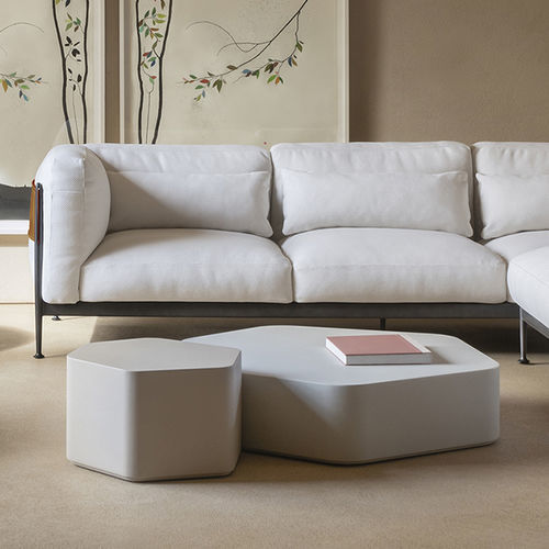Moderner Couchtisch - Talo - expormim - Hartglas / lackiertes MDF / Gestell aus lackiertem MDF
