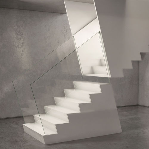 High-End-Treppe - MIRROR - EeStairs - gerade / für den Innenraum / modern