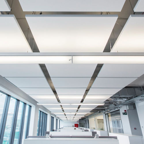 Steinwolle-Zwischendecke - ECLIPSE® - ROCKFON - aus Fliesen / freihängend / für Büro