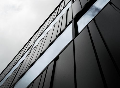 Paneel-Fassadenverkleidung - INCOBENDS LETEZL - INCOPERFIL - glatt / für hinterlüftete Fassade