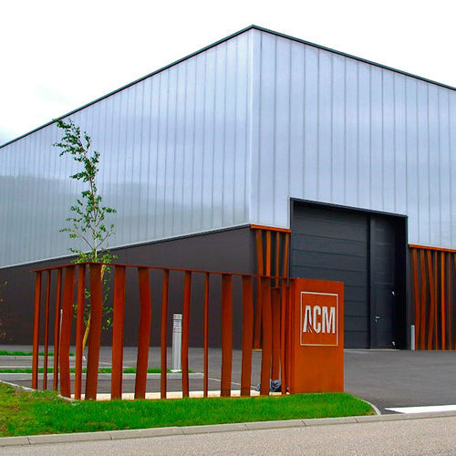 Fassadenverkleidung aus Lamellen - CONSTRUCTION - Coutier Industrie - Cortenstahl / Blech / vertikal