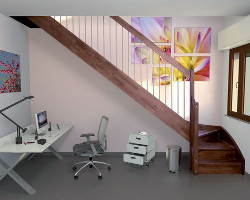 Viertelgewendelte Treppe - TULIPANO H  - New Living srl - Holzstufen / mit Holzstruktur / modern