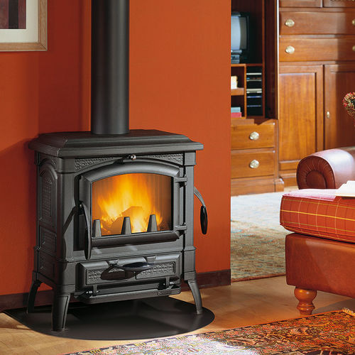 Holz-Kaminofen - ISETTA EVO - La Nordica-Extraflame - 5 kW...10 kW / traditionell / Gusseisen
