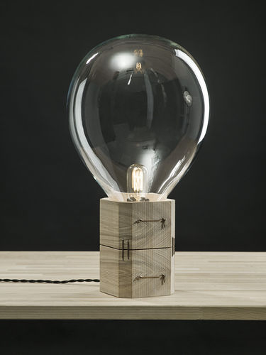 Tischlampe - MOULDS - LASVIT - Holz / geblasenes Glas / Kristall