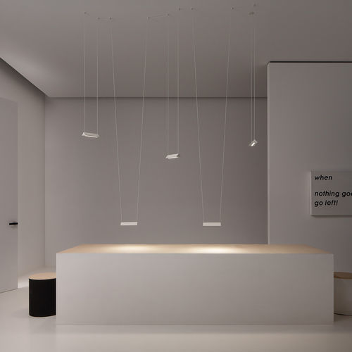 Hängelampe - TEGOLINO - Vesoi - Aluminium / Opal / minimalistisch
