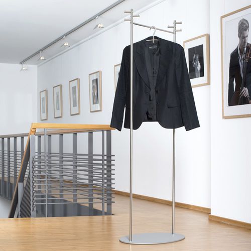 Moderner Kleiderständer - GST1 - PHOS Design GmbH - Edelstahl