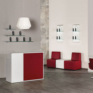 Wandmontiertes Regal - ICE - Salon Ambience - modern / Glas / für Frisörsalon