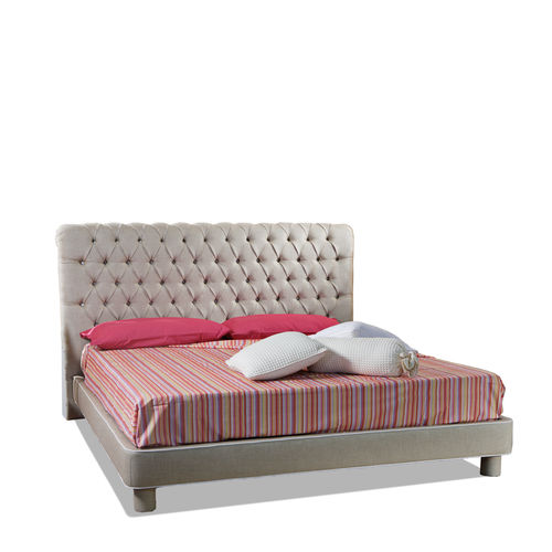 Doppelbett - CHESTERFIELD - Divani Santambrogio - Chesterfield / Stoff