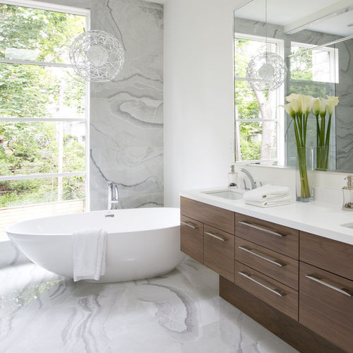 Modernes Badezimmer - CIRRUS - AYA kitchens - Eiche / Nussbaum