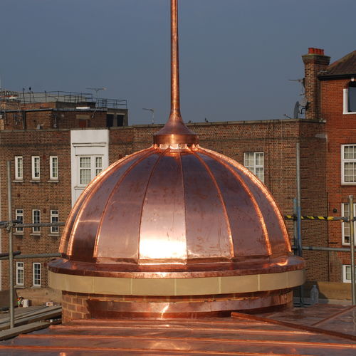 Kupferdach - 43 STREATHAM HILL - Peters Roofing - Metalloptik / Stehfalz / gebogen