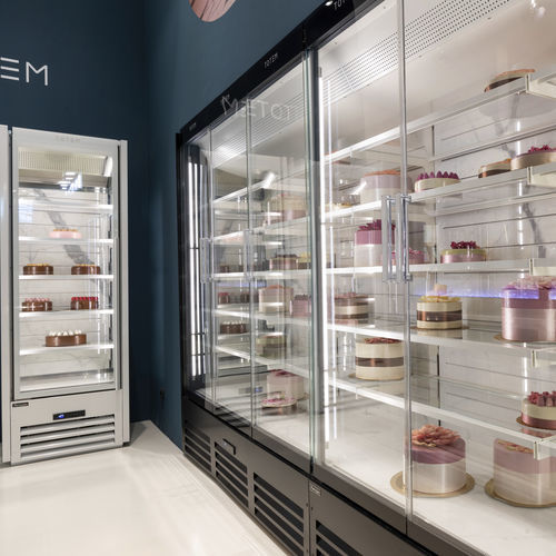 Schrank-Kühlvitrine - TOTEM PASTRY - Frigomeccanica - für Konditoreien / Metall / mit Schiebetür