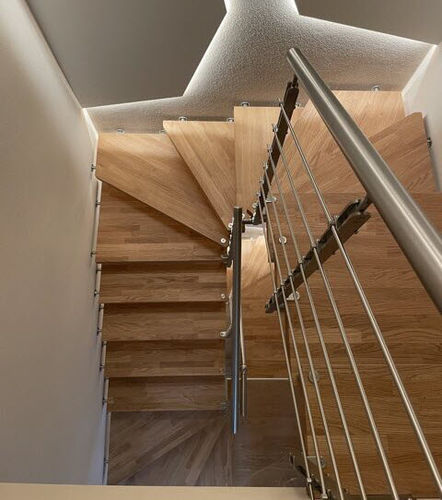 Spindeltreppe - SWING Jazz Inox - CAST DESIGN - mit Stufen aus Eiche / mit Edelstahlstruktur / für Privatgebrauch
