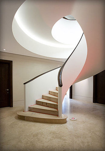 Spindeltreppe - MANRESA  - elite metalcraft - Steinstufen / mit Holzstruktur / modern