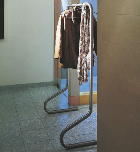 Moderner Kleiderständer - HANGMAN - Cappellini - Edelstahl / tragbar / Made in Italy