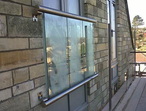 Glasgeländer - MIRROR JULIET BALCONY SYSTEM - BALCONY - Aluminium / Platten / für Außenbereich