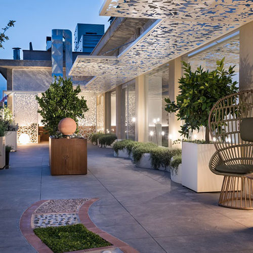 Aluminium-Schirmwand - Logical Space design - COR-TEN®-Stahl / für Terrasse