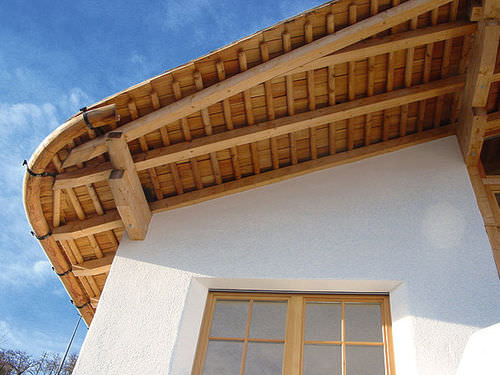Holz-Regenrinne - Gasser Schindeln - halbrund