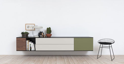 Wandmontiertes Sideboard - LANDSCAPE - pastoe - modern / Metall / lackiertes MDF