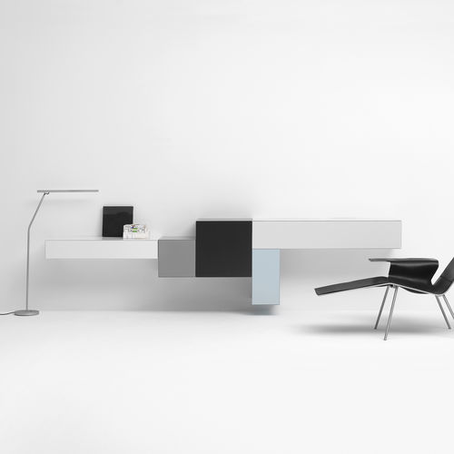 Wandmontiertes Sideboard - VISION - pastoe - modern / lackiertes MDF