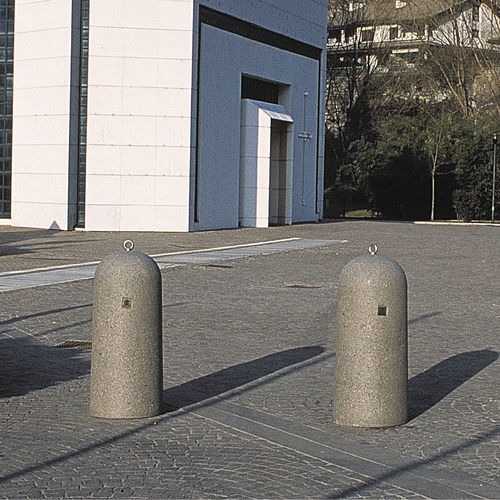 Sicherheits-Sperrpfosten - IKI - BELLITALIA - Halteverbot / stationär / Kunststein