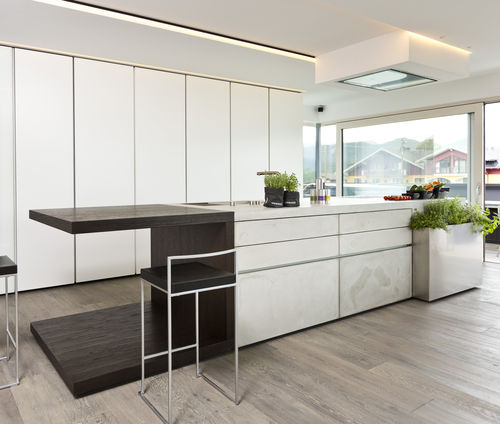 Moderne Küche - MODUL  - Steininger Designers - Eiche / Naturstein / anodisiertes Aluminium
