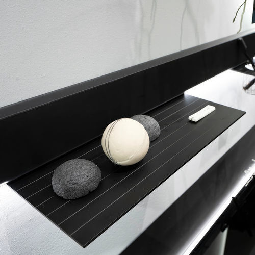 Wandmontiertes Regal - BARRÉ - ARTELINEA - modern / anodisiertes Aluminium / Glas