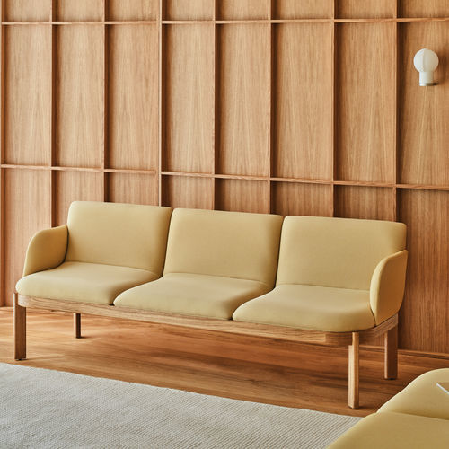 Modernes Sofa - RAMP  - MDD - Stoff / mit Armlehnen / Polster