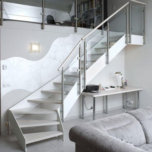 Viertelgewendelte Treppe - LOFT : 5162A - Créateur d'escaliers Treppenmeister - Holzstufen / mit Holzstruktur / für Privatgebrauch