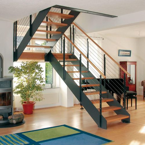Halbgewendelte Treppe - LOFT : 522A - Créateur d'escaliers Treppenmeister - Holzstufen / mit Holzstruktur / modern