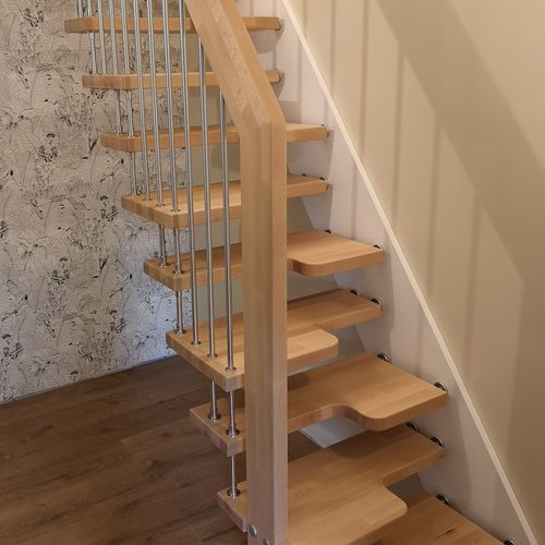 Gerade Treppe - Créateur d'escaliers Treppenmeister - Holzstufen / Metall / Holz