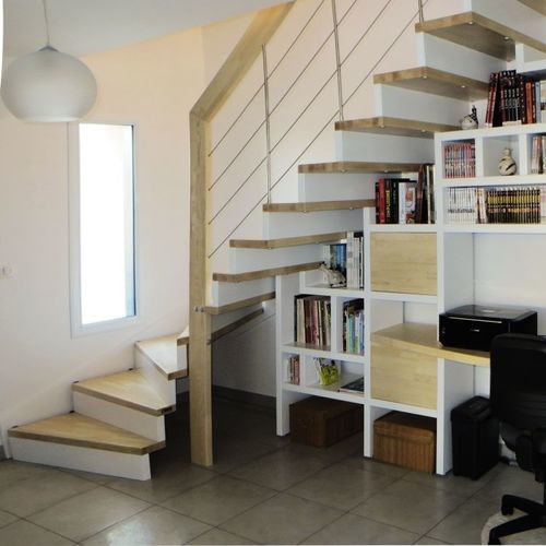 Halbgewendelte Treppe - Créateur d'escaliers Treppenmeister - Holzstufen / Metall / Holz