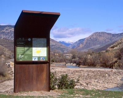 Infotafel für öffentliche Bereiche - OMBREL-LA - URBADIS Microarquitectura