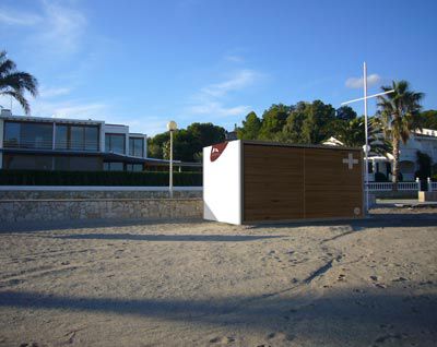Kiosk für gewerbliche Nutzung - MONTROIG - URBADIS Microarquitectura - Stahl