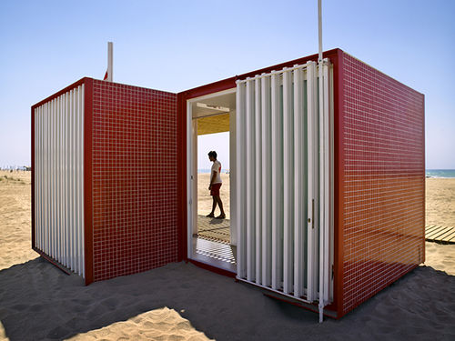 Toiletten-Kiosk - AMB - URBADIS Microarquitectura - Metall