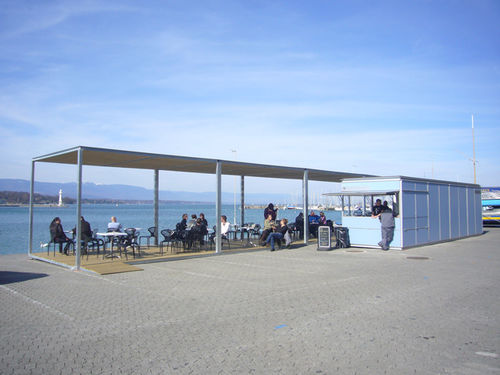 Selbsttragende Pergola - PERGOLA HABANA 6 - URBADIS Microarquitectura - galvanisiertem Stahl / Holzdach / maßgefertigt