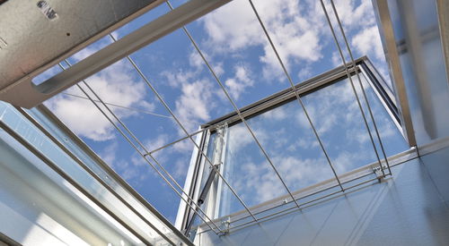 Festinstalliertes Sicherheitsgitter - GRILLE RE 1200 JOULES - Kingspan Light + Air - galvanisiertem Stahl