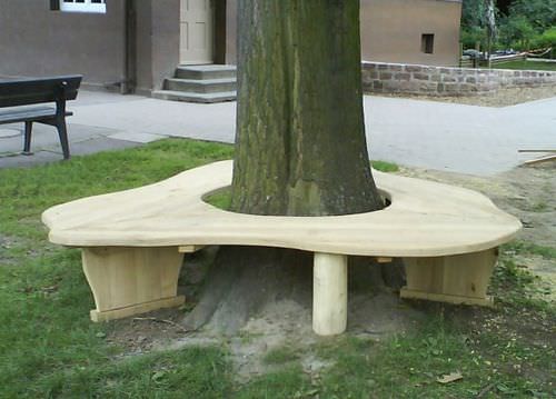 Holzbaumschutz - ROUND F2-2 - Pro Urba - Aqua Pro Urba - mit integrierter öffentlicher Bank
