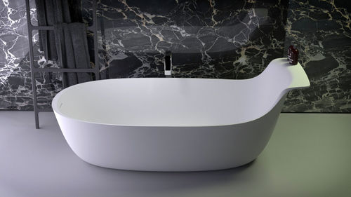 Ovale Badewanne - PRIME HIGHBACK - KNIEF & CO. GmbH - freistehend / Mineralwerkstoff / weiß