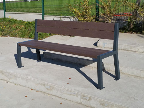 Moderne Bank für den öffentlichen Raum - PLASDESIGN TYPE 1 - NORCOR MOB.URBAIN - Recyclingkunststoff / mit Rückenlehne / mit Armlehnen