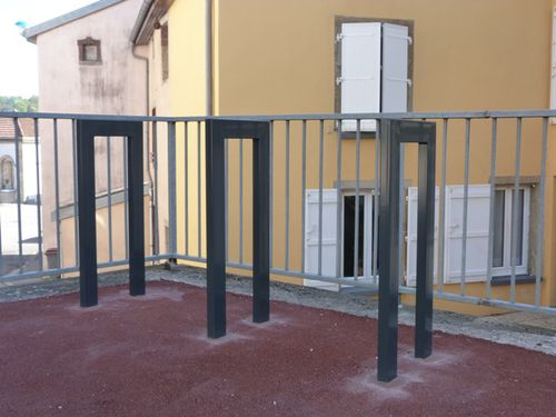 Bodenstehende Fahrradstütze - NORCOR-112 - NORCOR MOB.URBAIN - für öffentliche Bereiche / Stahl / für professionellen Einsatz